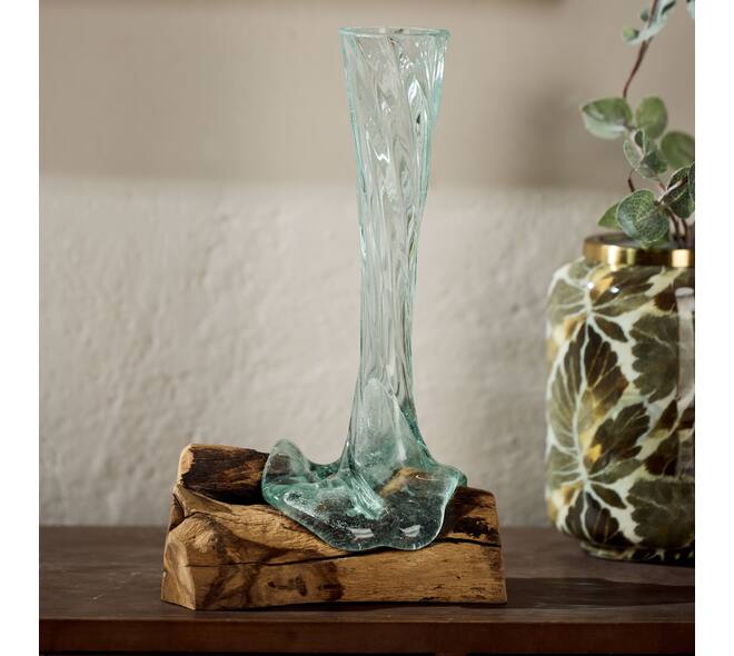 Wurzel mit Glas